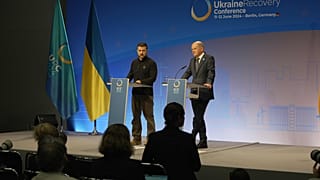 Der ukrainische Präsident und der deutsche Bundeskanzler in Berlin, 11. Juni 2024.