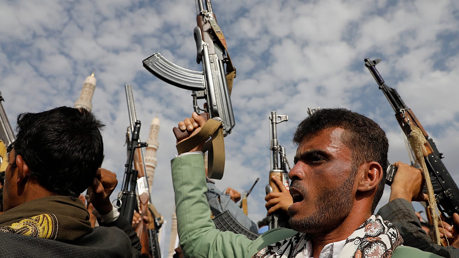 حوثی‌‌ها در هفت ماه گذشته حملاتی علیه کشتی‌ها در آب‌های منطقه انجام داده‌اند