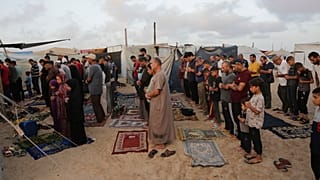 الفلسطينيون يحتفلون بعيد الأضحى