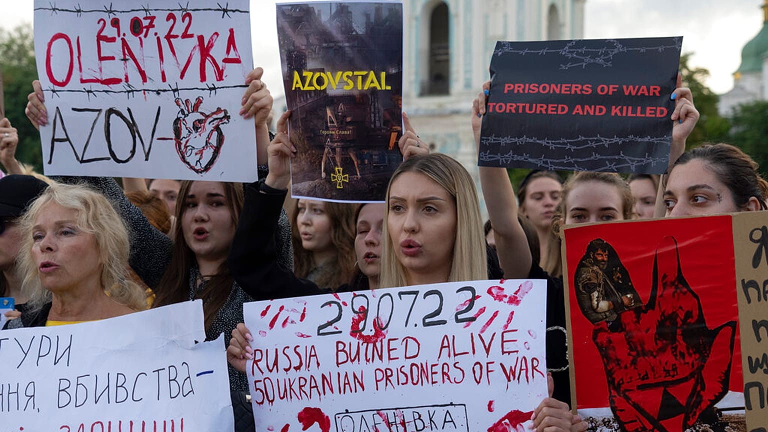 Maioria dos soldados em cativeiro pertencem ao regimento Azov 