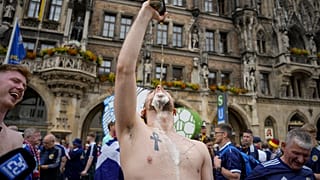 Skót szurkolók Münchenben