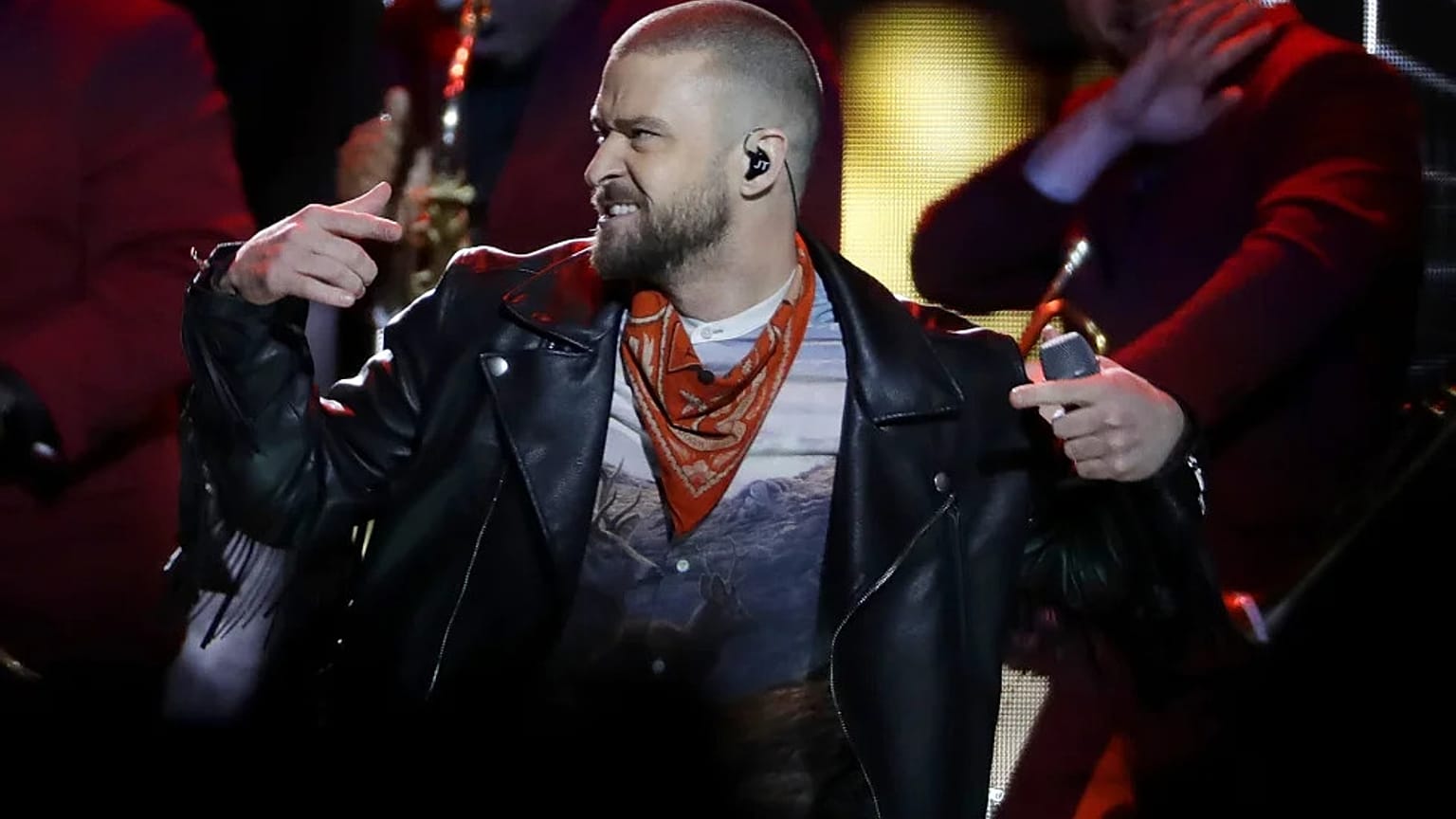 Justin Timberlake sahne performansı