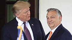 Eski ABD Başkanı Donald Trump (solda) ve Macaristan Başbakanı Viktor Orban.