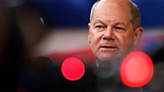 Der deutsche Bundeskanzler Olaf Scholz hat bei einem Treffen mit ostdeutschen Ministerpräsidenten in Wittenberg über Migration beraten.