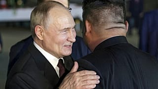 Vladimir Poutine et Kim Jong-un à Pyongynag