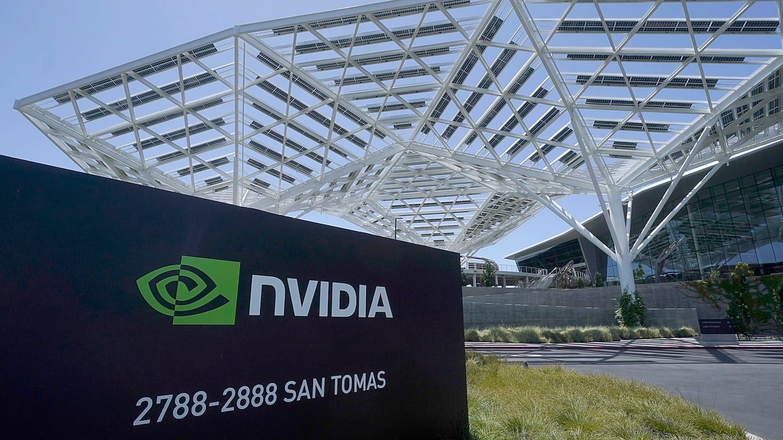 Edificio de oficinas de Nvidia en Santa Clara, California