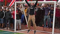 Un tournoi de football dans un pénitencier à Callao au Pérou