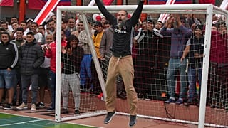 Un tournoi de football dans un pénitencier à Callao au Pérou