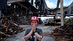 Последствия российского удара по ТЦ "Эпицентр" в Харькове, архивное фото 