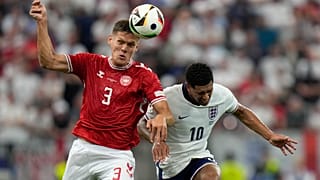 Англия и Дания разошлись миром
