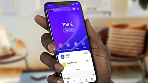 Revolut.