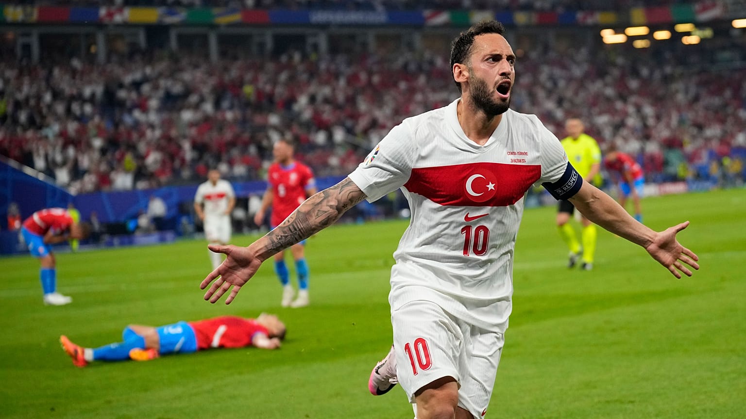 Hakan Çalhanoğlu
