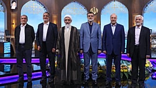 المرشحون للرئاسة في انتخابات 28 يونيو/حزيران من اليسار إلى اليمين: مسعود بزشكيان، وعلي رضا زاكاني، ومصطفى بورمحمدي، وأمير حسين قاضي زاده هاشمي، ومحمد باقر قاليباف، وسعيد جليلي