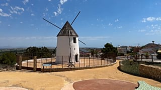 En Rojales, Alicante, los ciudadanos británicos superan en número a los residentes locales