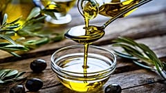 إنتاج زيت الزيتون