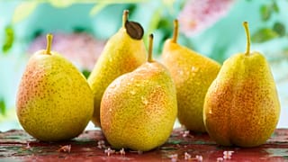 عکس تزئینی از گلابی
