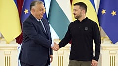 Ungarns Viktor Orban trifft in Kiew in der Ukraine Wolodymyr Selenskyj