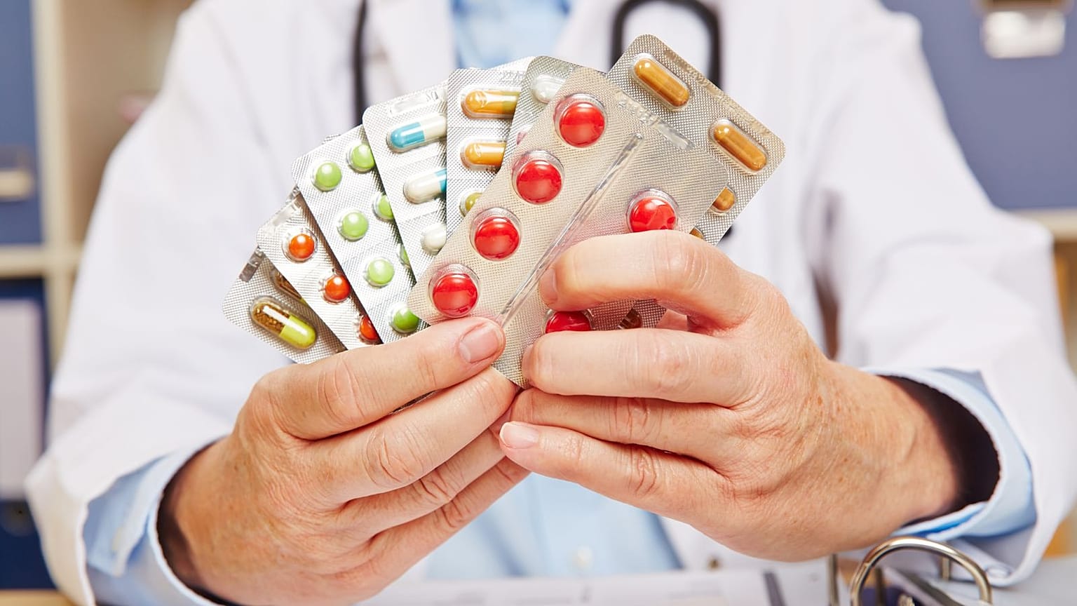 Antibiyotik vergisi ilaç direnci tehdidiyle mücadeleye yardımcı olabilir