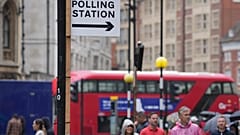 Die beiden großen politischen Parteien Großbritanniens haben zum Abschluss des Wahlkampfs für die Parlamentswahlen ihre Botschaften an die Wähler vekündet.