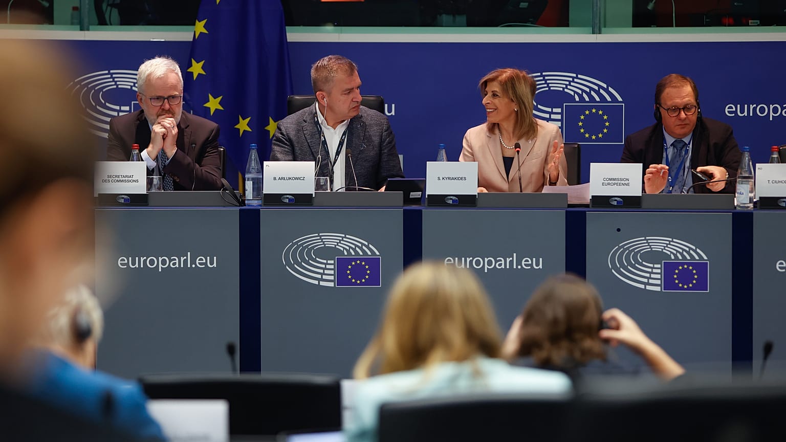 Los rumores apuntan a que el Parlamento Europeo podría estudiar la creación de una comisión de sanidad independiente con competencias legislativas en la próxima legislatura.