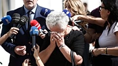 ΕΙΚΟΝΑ ΑΡΧΕΙΟΥ - Η ΜΗΤΕΡΑ ΤΟΥ ΓΙΩΡΓΟΥ ΚΑΡΑΪΒΑΖ