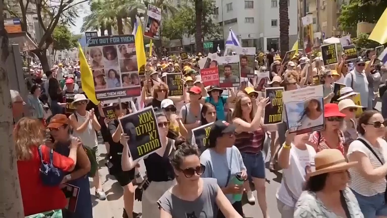 Imagen de una protesta de familiares de los rehenes israelíes que permanecen retenidos por milicianos de Hamás en la Franja de Gaza.