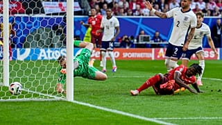 Viertelfinale zwischen England - Schweiz in Düsseldorf