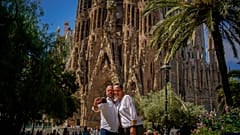 Barcelona hat vorgeschlagen, neben der Sagrada Familia eine spezielle Zone einzurichten, in der die Besucher eine Verschnaufpause - und ein Selfie - machen können, bevor sie die Kirche betreten