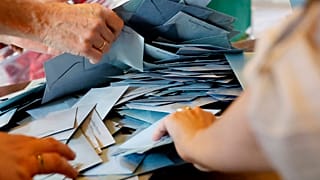 Szavazatszámlálás Franciaországban 2024. július 7-én
