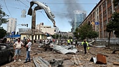 Die Folgen des russischen Luftangriffs auf Kiew 