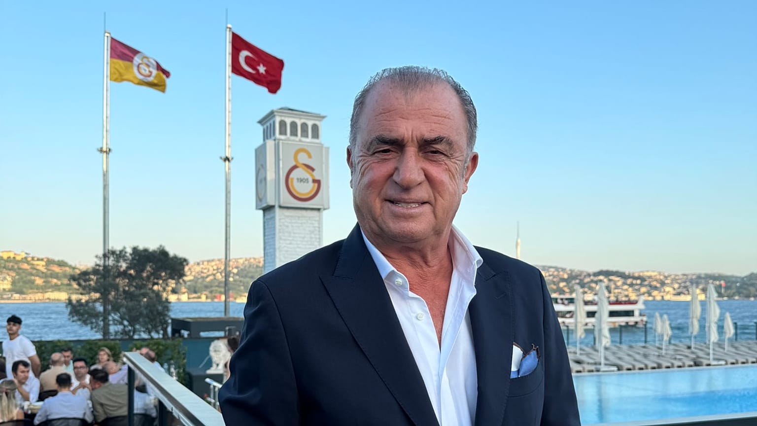 Fatih Terim, Galatasaray Adası'nda (Fotoğraf, Terim'in X hesabından alınmıştır)