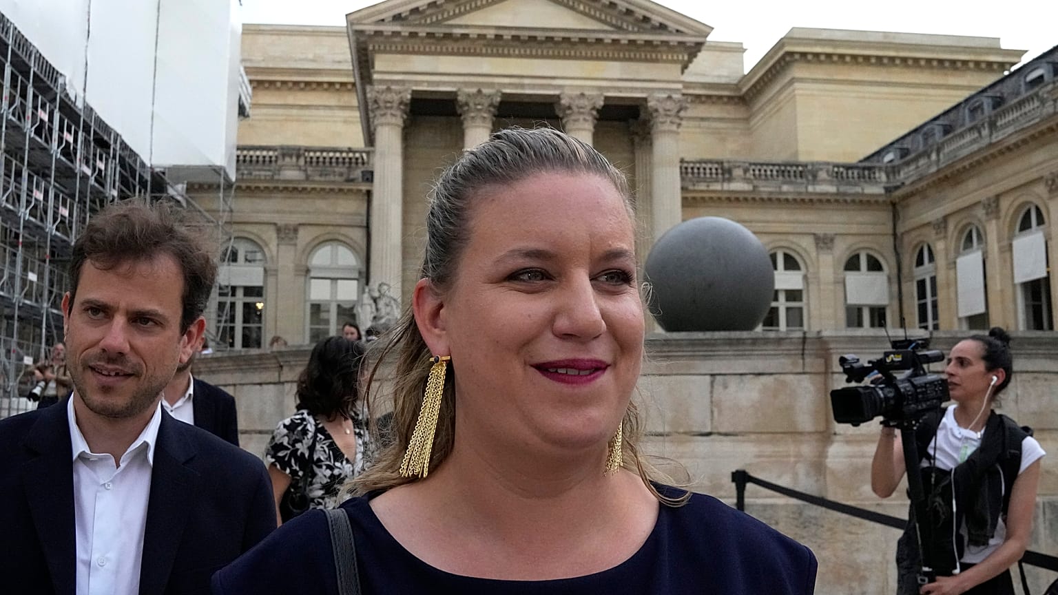 Διαδήλωση βουλευτών της ακροαριστερής Ανυπότακτης Γαλλίας