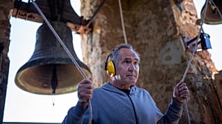 Xavier Masó, a student of the Vall d'en Bas School of Bell Ringers