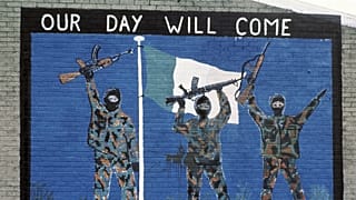 Mural im katholischen Viertel von Belfast, Nordirland 