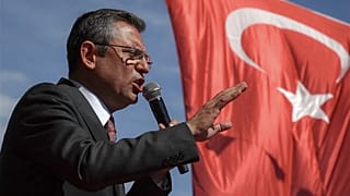 CHP lideri Özgür Özel.