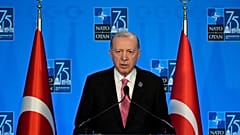 Cumhurbaşkanı Recep Tayyip Erdoğan, NATO Liderler Zirvesi'nde konuşuyor.