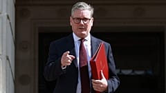 Der britische Premier Keir Starmer will die Beziehungen zur EU verbessern