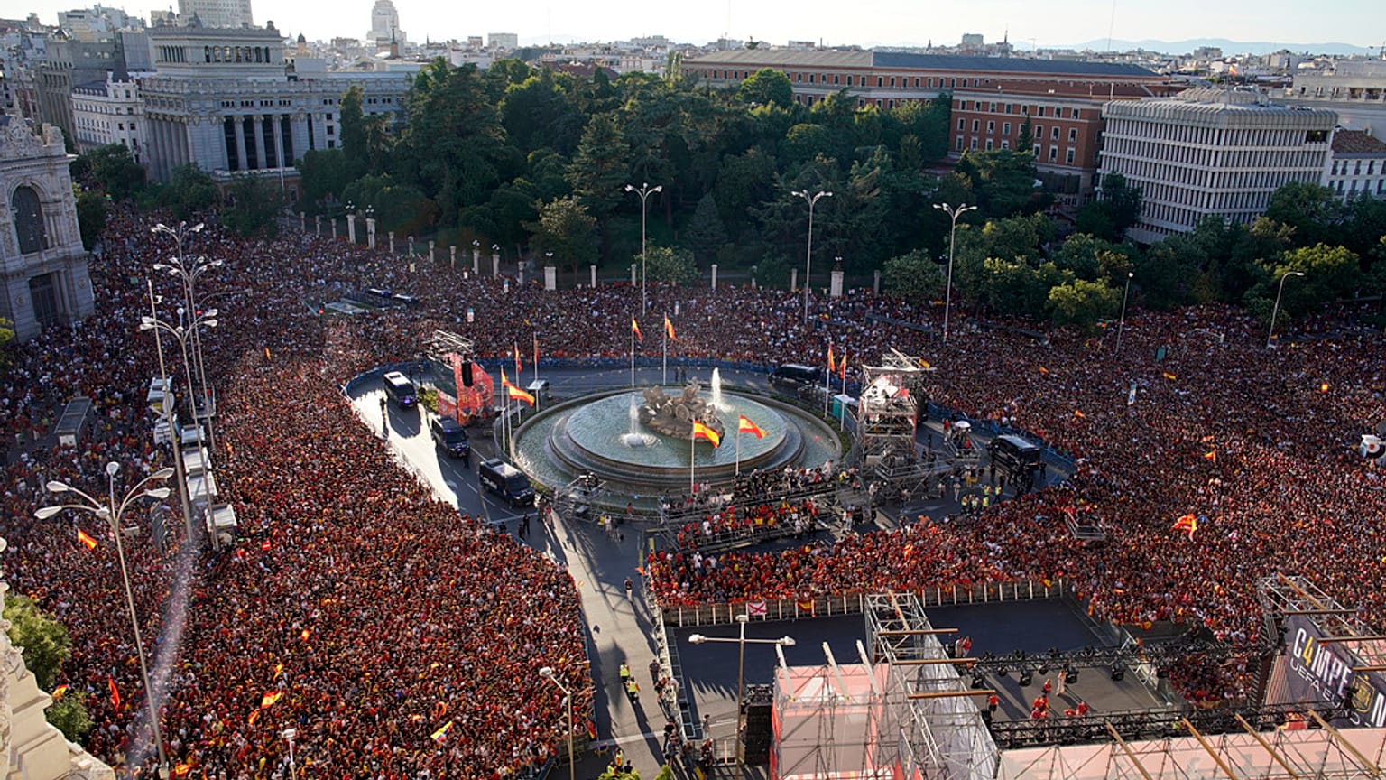 Madrid em festa para receber os campeões do Euro 2024