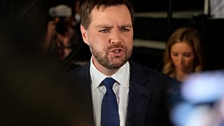 Les deux hommes blancs seront désormais à la tête du Parti républicain, à un moment où M. Trump cherche à s'imposer auprès des électeurs noirs et latinos.