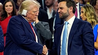 Trump mit seinem "running mate" Vance auf dem Parteitag der Republikaner
