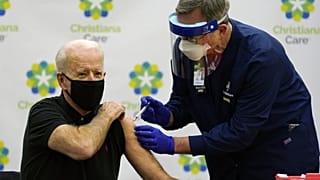 Biden 2. Covid oltása, 2021 január 11. 