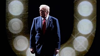 Cumhuriyetçi başkan adayı eski Başkan Donald Trump, Cumhuriyetçi Ulusal Kongre'nin son gecesinde tanıtıldı