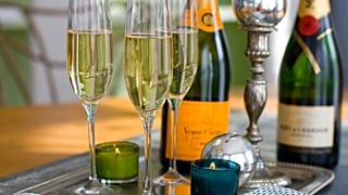 Champagnergläser in Concord, New Hampshire, 14. November 2011.