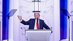 Trump beszédet mond a republikánusok elnökjelölő országos gyűlésén