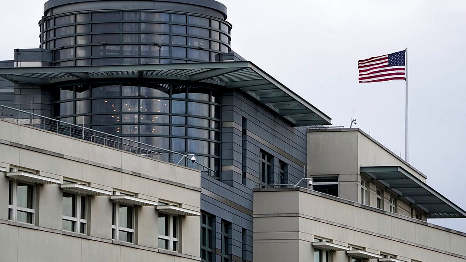 Здание посольства США в Берлине