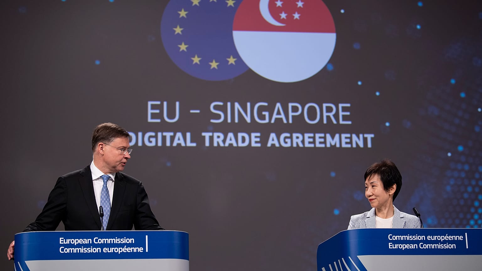  Valdis Dombrovskis, Executive VP and Commissioner for Trade, with Grace Fu, Singaporean Minister for Trade Relations (25/07/24) 