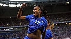 Frankreichs Marie-Antoinette Katoto jubelt nach ihrem Treffer während des Frauenfußballspiels der Gruppe A zwischen Frankreich und Kolumbien