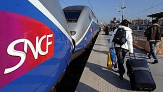Archives : un TGV de la SNCF en novembre 2015.