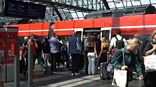 Renovação do sistema ferroviário causa constrangimentos a passageiros