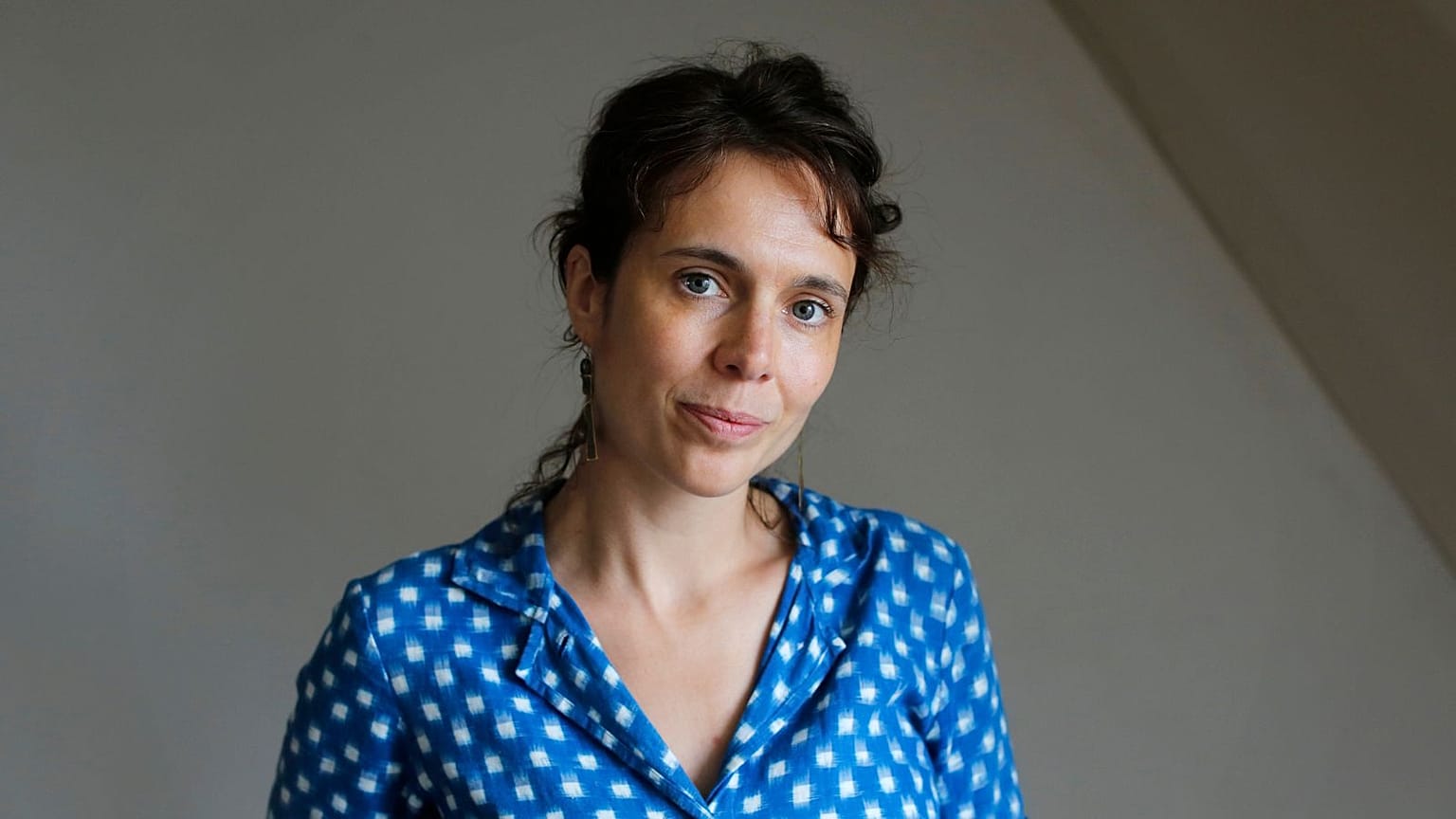 Audrey Cerdan ganhou um importante prémio climático por ter mudado a forma como a televisão pública francesa informa sobre o tempo.